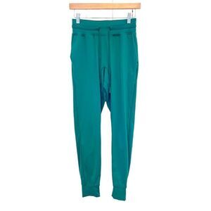 First Health Joggers